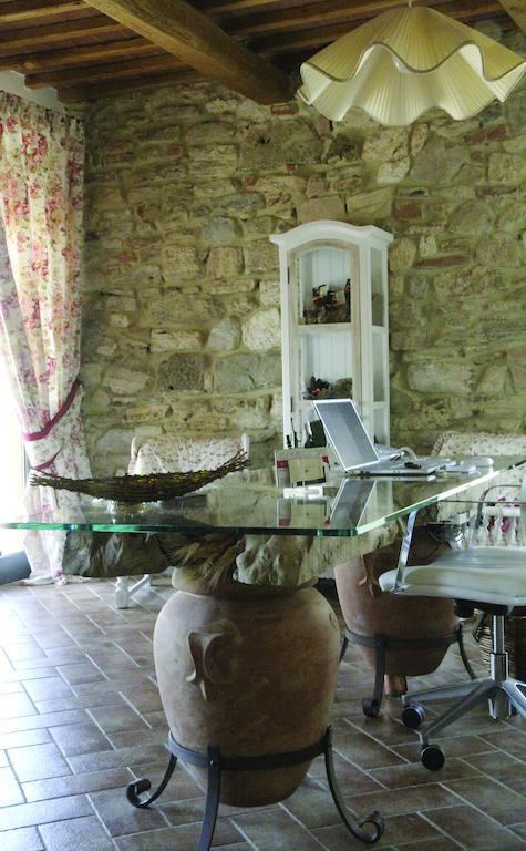 Agriturismo San Lorenzo Serre di Rapolano Kültér fotó